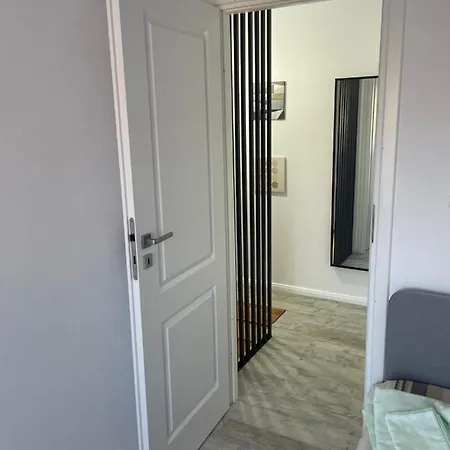 Lavoilanoi מנגליה